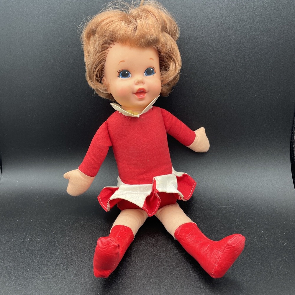 VTG Arkansas Razorbacks MATTEL 1970 CHEERLEADER PULL STRING DOLL 12" See Disc